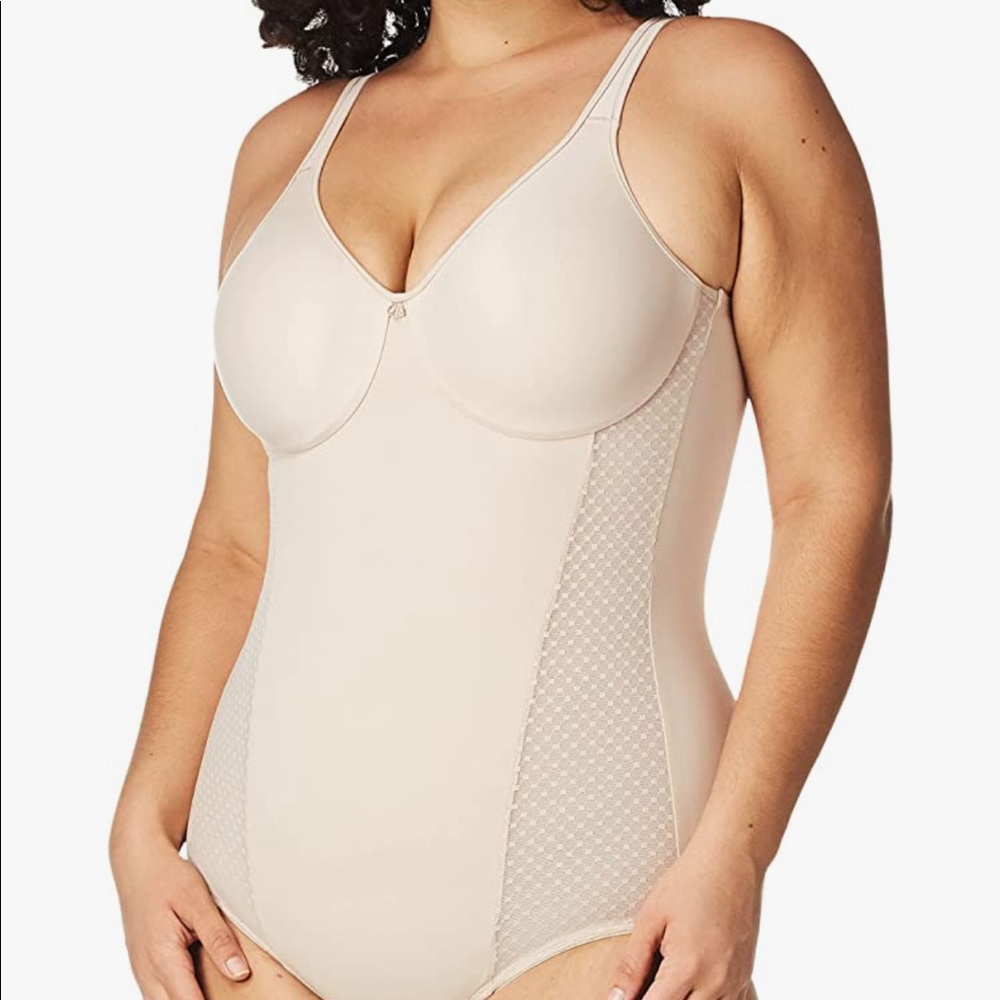 Bali Women’s Shapewear Firm Control Body Shaper with Built-in Minimizer Bra Faja